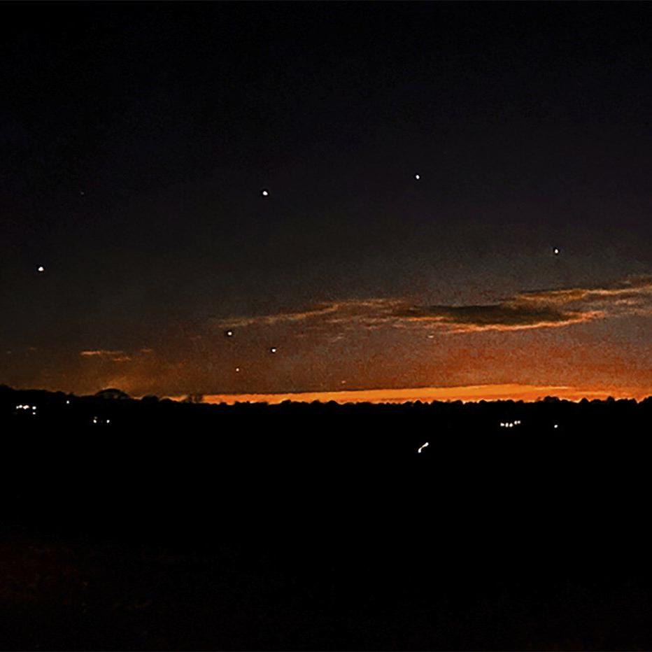Drones, planes or UFOs? Americans abuzz over mysterious New Jersey sightings